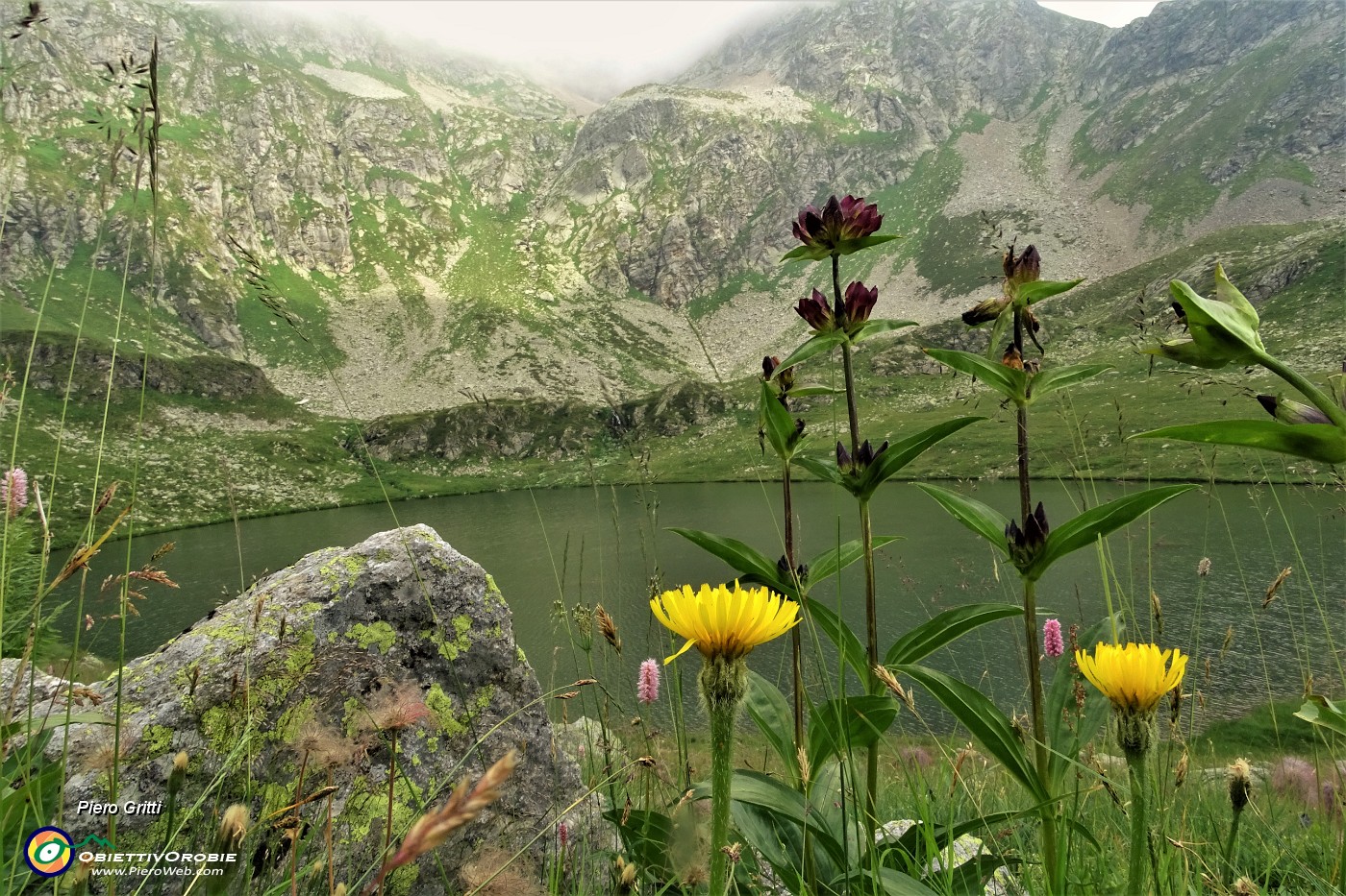 89 Lago di Valsambuzza (2085 m).JPG